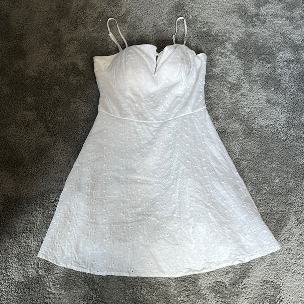 Trixxi White Sleeveless A-Line Mini Dress